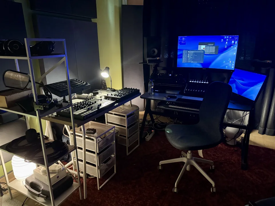 Audio and video post-production workstation